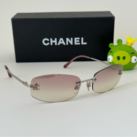 Y2K CHANEL CC LOGO RIMLESS SUNGLASSES - Picture 3 of 12